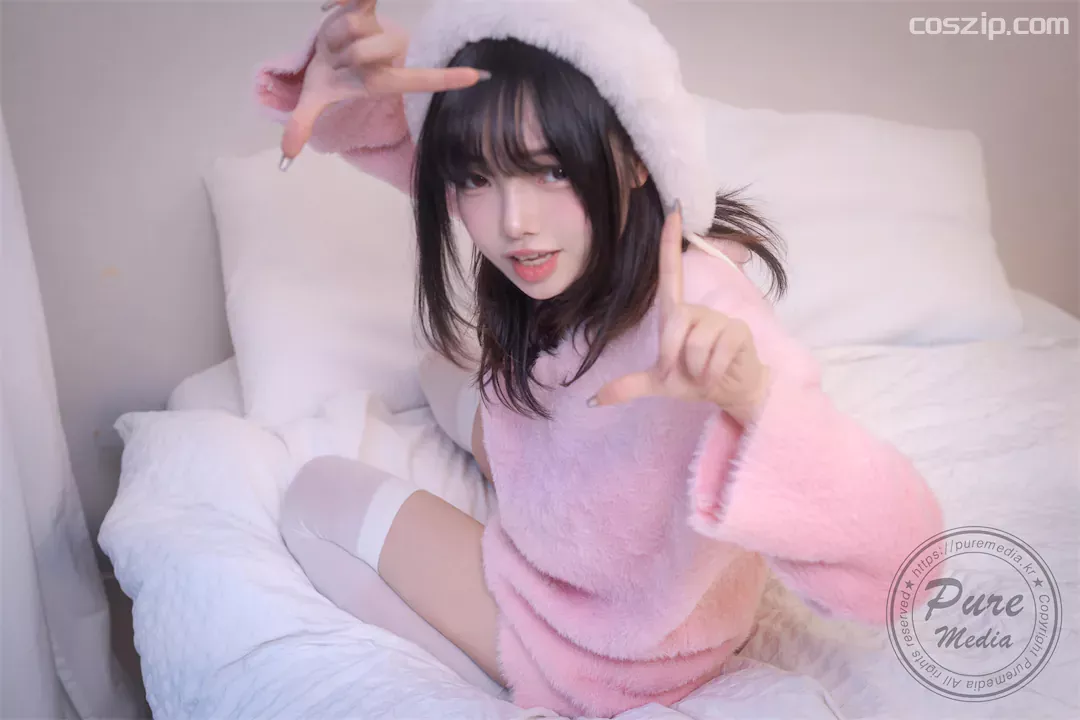 Pure-Media-Vol.266-Jelly-Cutie-Rabbit-and-Pink-Hole-coszip.com-009
