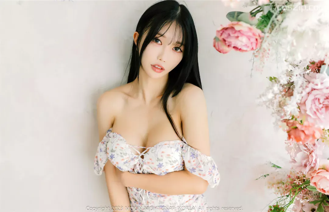 Moon-Night-Snap-Yunjin-Cant-Have-You-coszip.com-008
