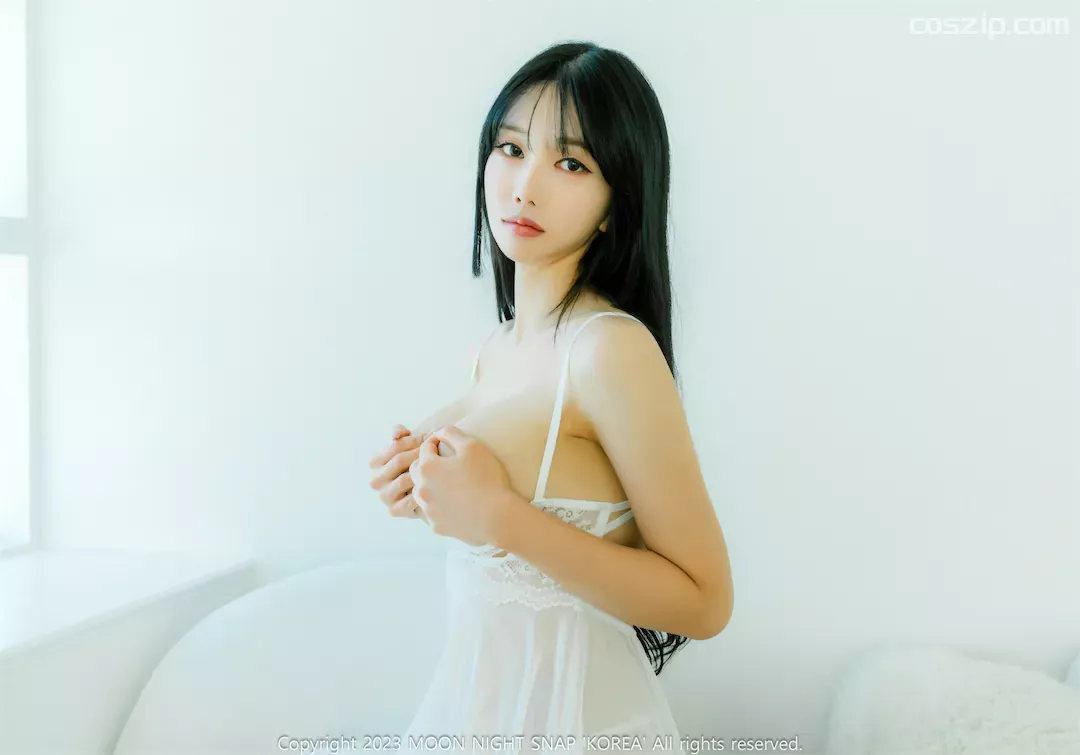 Moon-Night-Snap-Yunjin-Cant-Have-You-coszip.com-053
